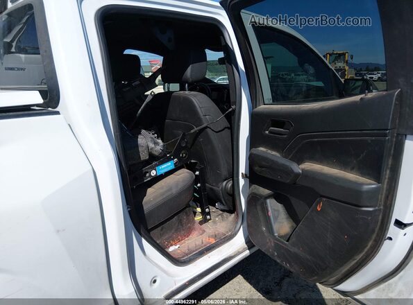 1GCGTBEC7P1207722 2023 CHEVROLET COLORADO White VIN sticker view