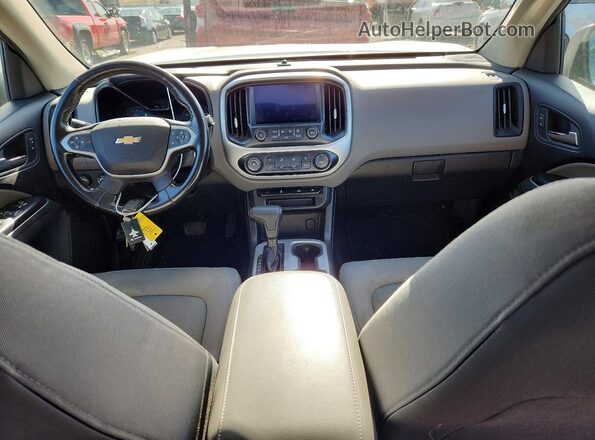 1GCGTCEN8J1122984 2018 CHEVROLET COLORADO Silver 