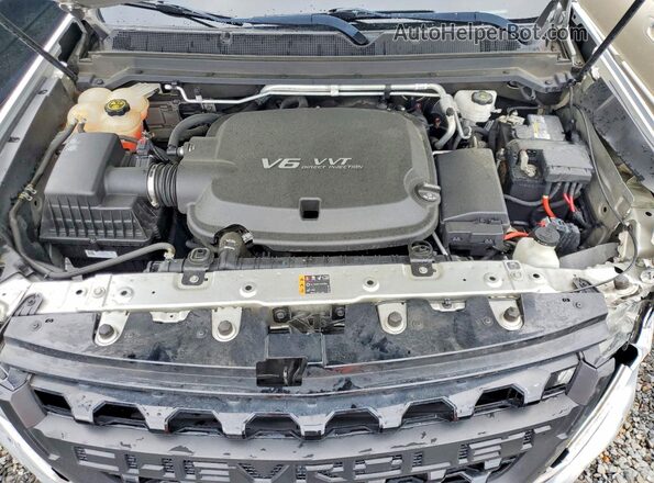1GCGTCEN9K1269249 2019 CHEVROLET COLORADO Silver Widok wnętrza z tyłu