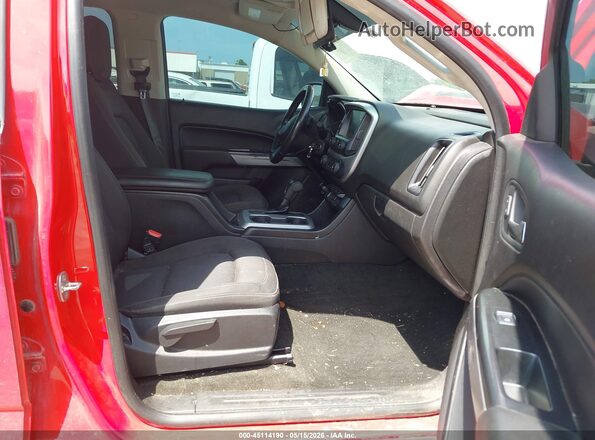 1GCGTCENXJ1287466 2018 CHEVROLET COLORADO Red Вид салону спереду