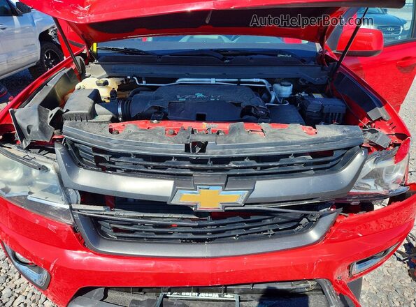 1GCGTDEN4K1205612 2019 CHEVROLET COLORADO Red Widok wnętrza z tyłu