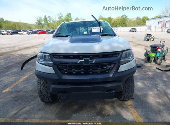 1GCGTEEN2J1269801 2018 CHEVROLET COLORADO White Widok zestawu wskaźników