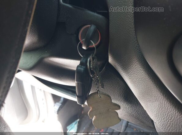 1GCHSBEA7K1233235 2019 CHEVROLET COLORADO White Առջևի վահանակի տեսք