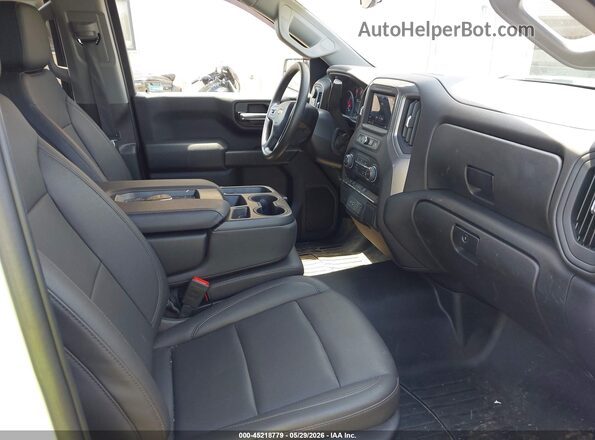 1GCPDAEKXPZ108697 2023 CHEVROLET SILVERADO White წინა სალონის ხედი