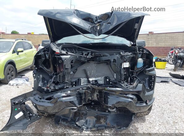 1GCPKBEKXTZ243815 2026 CHEVROLET SILVERADO Black Widok z przodu