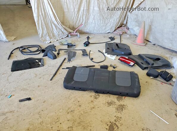 1GCPSBEK2S1170615 2025 CHEVROLET COLORADO Gray Vista del compartimento del motor