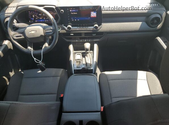 1GCPSBEK6S1154031 2025 CHEVROLET COLORADO White Вид панелі приладів