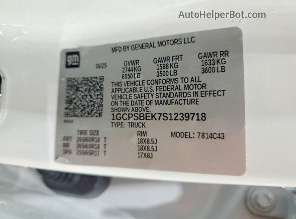 1GCPSBEK7S1239718 2025 CHEVROLET COLORADO White Вид наклейки з VIN-кодом