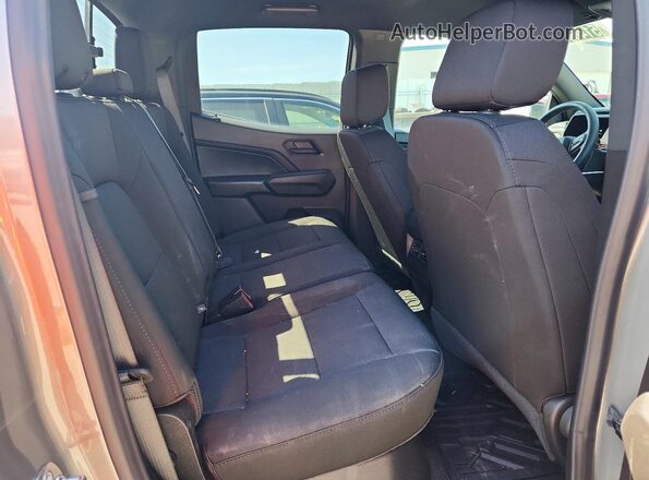 1GCPSBEK8T1170927 2026 CHEVROLET COLORADO Gray Rear seats view