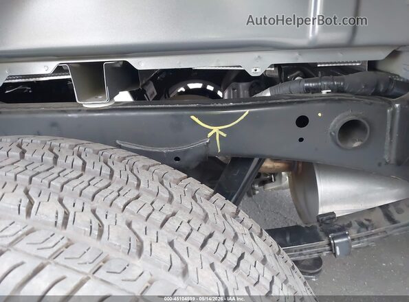 1GCPSCEK2T1107375 2026 CHEVROLET COLORADO Silver ხელსაწყოთა პანელის ხედი