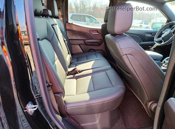 1GCPTCEK4T1165386 2026 CHEVROLET COLORADO Black Widok tylnych siedzeń