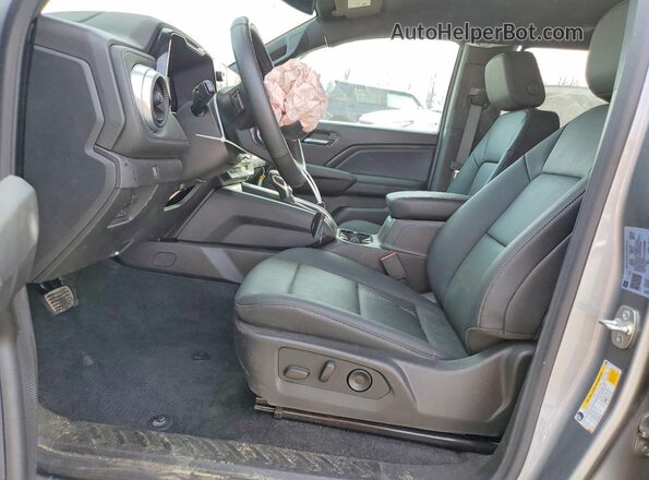 1GCPTCEKXT1119268 2026 CHEVROLET COLORADO Gray Front interior view