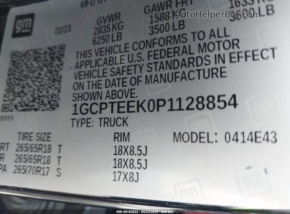 1GCPTEEK0P1128854 2023 CHEVROLET COLORADO Black Vista del compartimento del motor