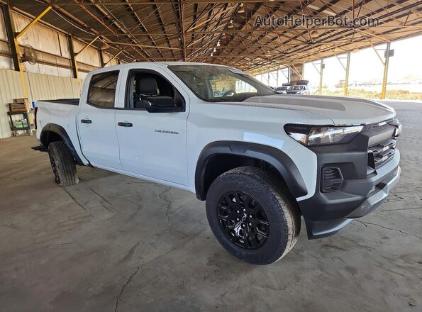 1GCPTEEK9R1317568 2024 CHEVROLET COLORADO White Передня права чверть