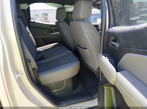 1GCPTFEKXR1149879 2024 CHEVROLET COLORADO Tan VIN sticker view