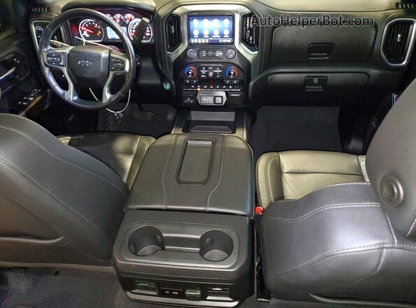 1GCPYFED0LZ299673 2020 CHEVROLET 1500 Черный Вид панели приборов