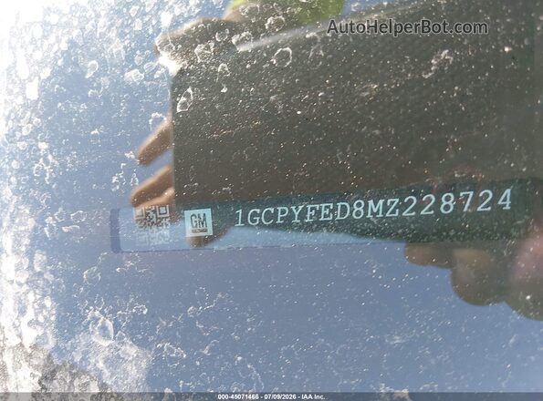 1GCPYFED8LZ313805 2020 CHEVROLET SILVERADO Серый Вид подкапотного пространства