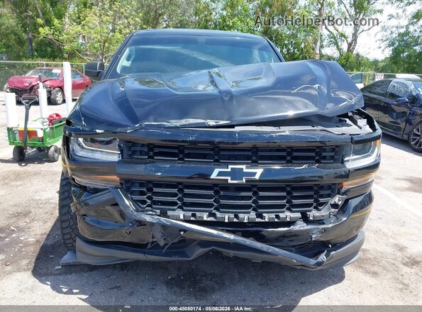 1GCRCPEC1HZ268878 2017 CHEVROLET SILVERADO Black Widok z przodu