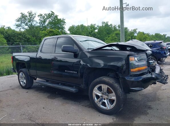 1GCRCPECXHZ304275 2017 CHEVROLET SILVERADO Black Rear interior view