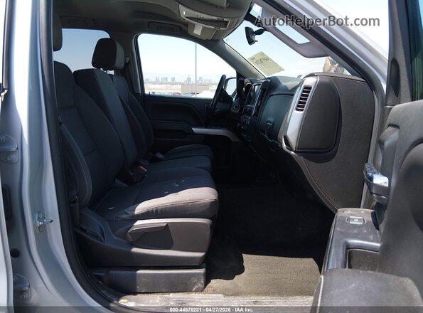 1GCRCREC7JZ117626 2018 CHEVROLET SILVERADO Silver Vista interior delantera