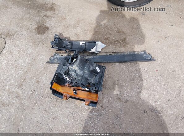 1GCUKREC4HF232290 2017 CHEVROLET SILVERADO Синий Вид щитка приборов