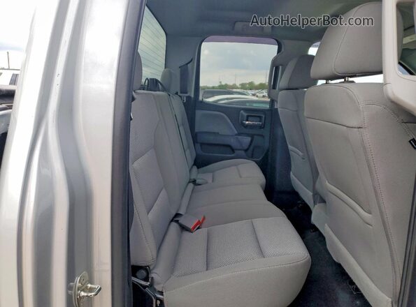 1GCVKPEC6JZ362892 2018 CHEVROLET SILVERADO Серебряный 