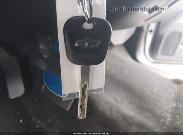 1GCVKREC0GZ141650 2016 CHEVROLET SILVERADO Белый Вид панели приборов