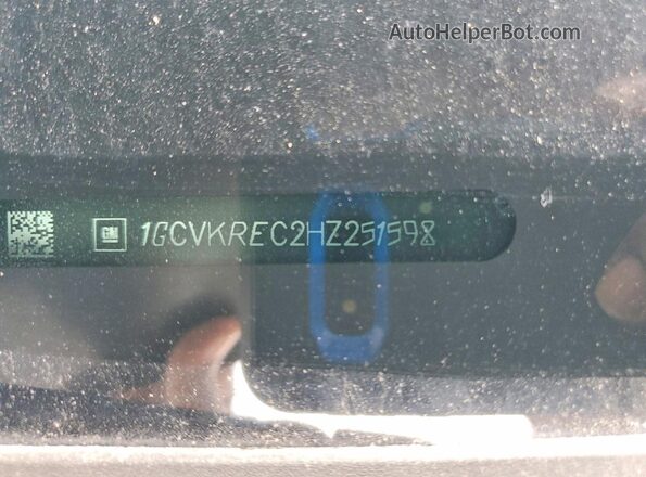 1GCVKREC2HZ251598 2017 CHEVROLET SILVERADO Silver Շարժիչի բաժամունքի տեսք