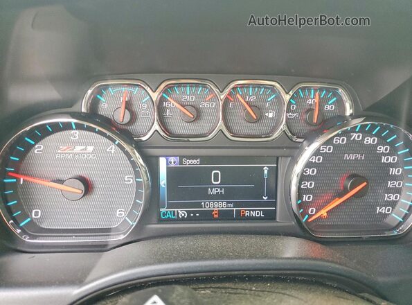 1GCVKREC2HZ251598 2017 CHEVROLET SILVERADO Silver Սարքավորումների վահանակի տեսք