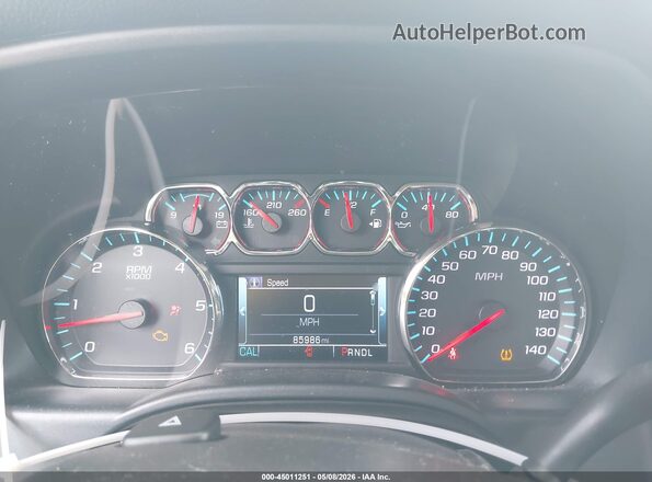 1GCVKREC2JZ357295 2018 CHEVROLET SILVERADO Silver Հետևի նստատեղերի տեսք