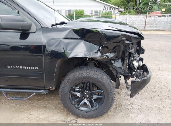 1GCVKREC5JZ372860 2018 CHEVROLET SILVERADO Black 