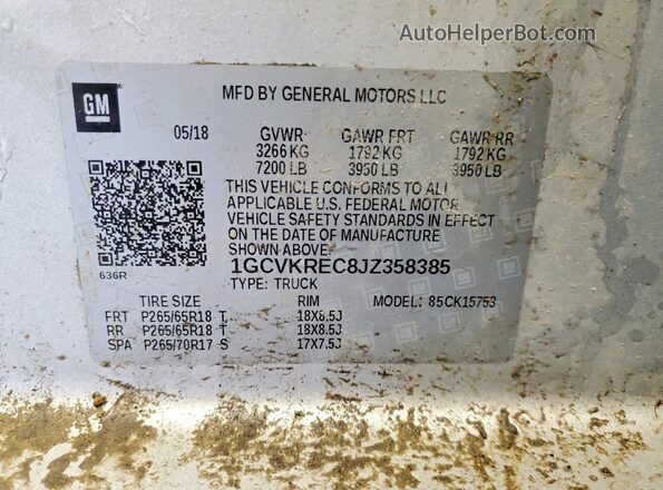 1GCVKREC8JZ358385 2018 CHEVROLET SILVERADO Silver 