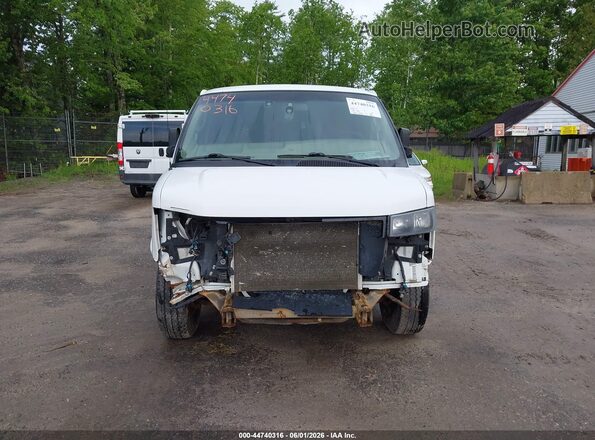 1GCWGAF15K1255090 2019 CHEVROLET EXPRESS Белый 