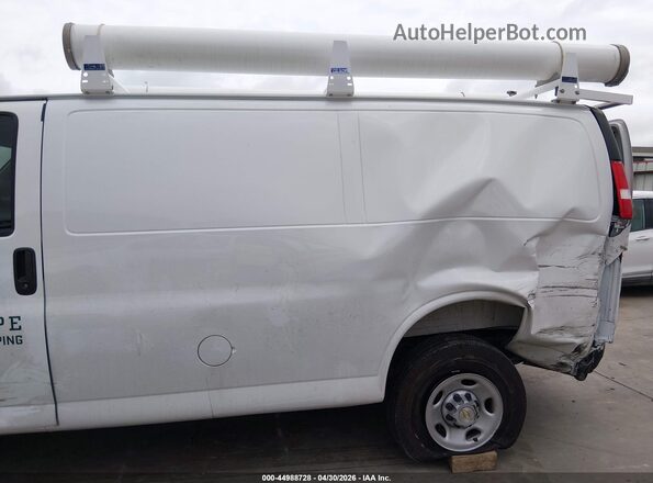 1GCWGAF78S1270672 2025 CHEVROLET EXPRESS White Front view