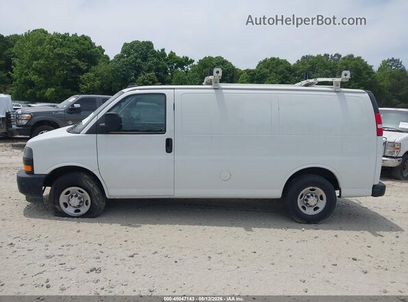 1GCWGAF7XN1165412 2022 CHEVROLET EXPRESS White 