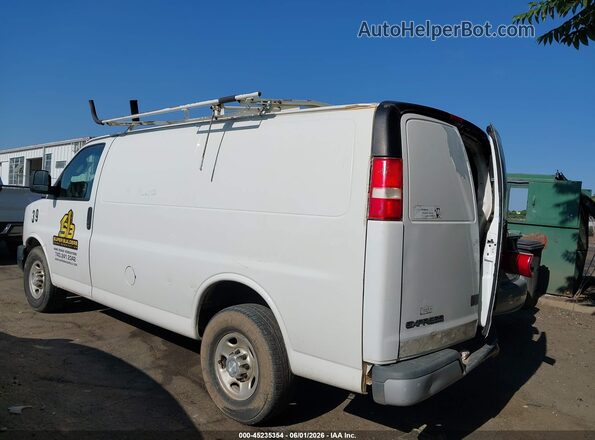 1GCWGAFF2G1242316 2016 CHEVROLET EXPRESS White 