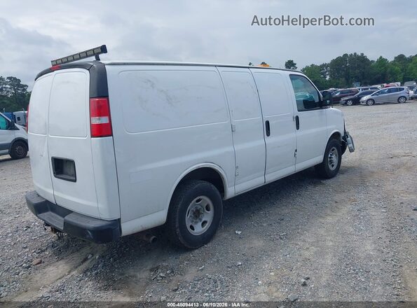 1GCWGAFF2H1139074 2017 CHEVROLET EXPRESS White Հետևի աջ