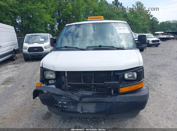 1GCWGAFF2H1139074 2017 CHEVROLET EXPRESS White Դիմացի տեսք