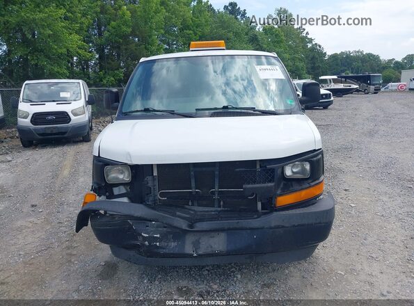 1GCWGAFF2H1139074 2017 CHEVROLET EXPRESS White Սարքավորումների վահանակի տեսք