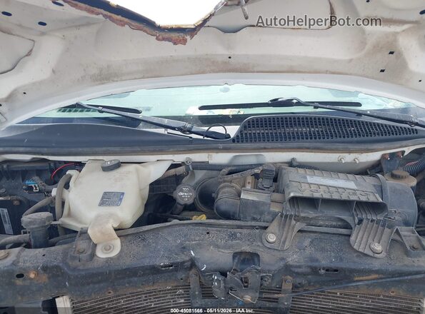 1GCWGAFF3H1110764 2017 CHEVROLET EXPRESS White Հետևի տեսք