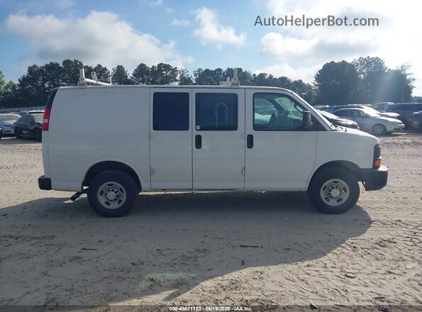 1GCWGAFF5G1272894 2016 CHEVROLET EXPRESS White 