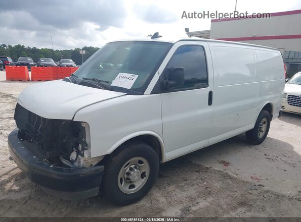 1GCWGAFG1K1192011 2019 CHEVROLET EXPRESS Белый Передняя левая четверть