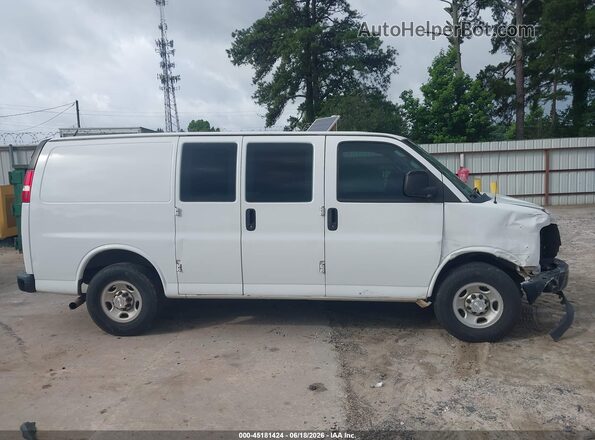 1GCWGAFG1K1192011 2019 CHEVROLET EXPRESS Белый Вид задней части салона