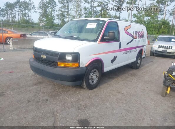1GCWGAFG3H1349112 2017 CHEVROLET EXPRESS White წინა მარცხენა ხედი სამი მეოთხედიდან