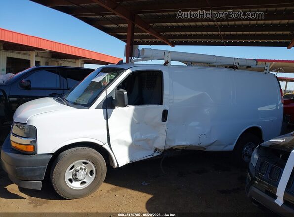 1GCWGAFG5J1269025 2018 CHEVROLET EXPRESS White სალონის 360-გრადუსიანი ხედი