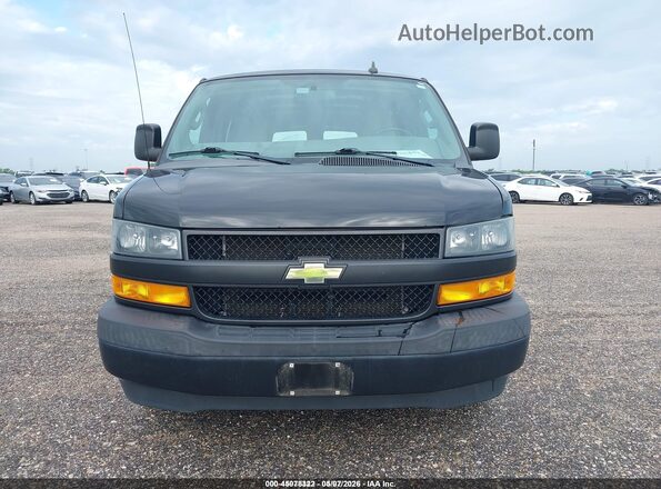 1GCWGAFG5J1313606 2018 CHEVROLET EXPRESS Black Սարքավորումների վահանակի տեսք