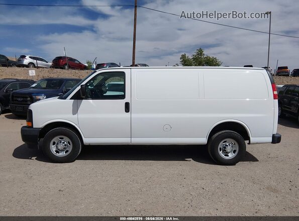 1GCWGAFG7H1247473 2017 CHEVROLET EXPRESS White Панорамний вид салону 360°