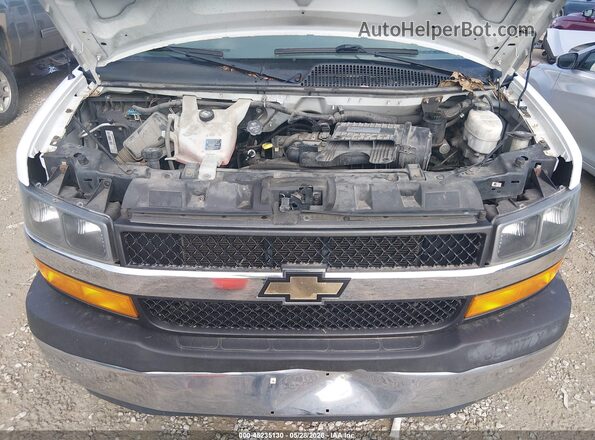 1GCWGAFGXK1231923 2019 CHEVROLET EXPRESS Белый Вид сзади