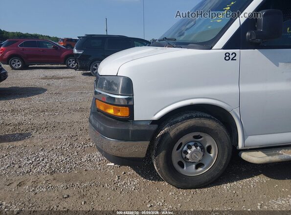 1GCWGAFGXK1231923 2019 CHEVROLET EXPRESS Белый Вид спереди
