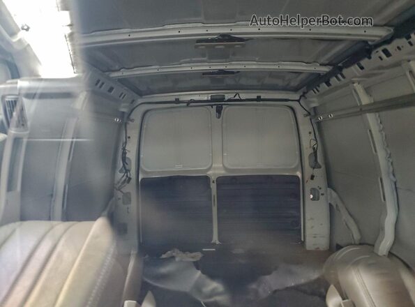 1GCWGAFP3P1157266 2023 CHEVROLET EXPRESS Белый Вид задних сидений